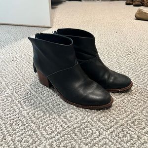 TOMS Leather Ankle Boot with Tassel Zip